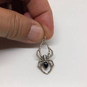 Vintage sterling insect spider onyx charm
